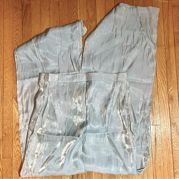 NWOT lightweight shiny pants in excellent condition size 6 - Picture 5 of 7